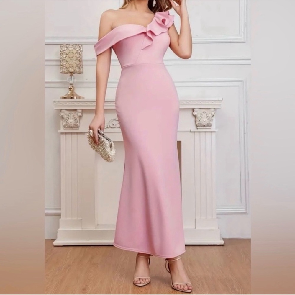 Elegant One-Shoulder Pink Evening Dress with Ruffle Detail